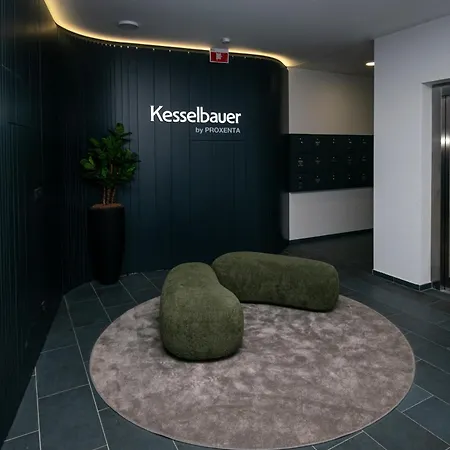 Nook L Goldenbauer * Bratislava